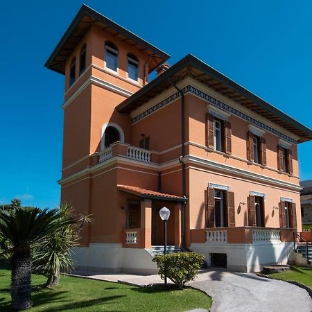 Palazzo Moresco 산타마리넬라 외부 사진