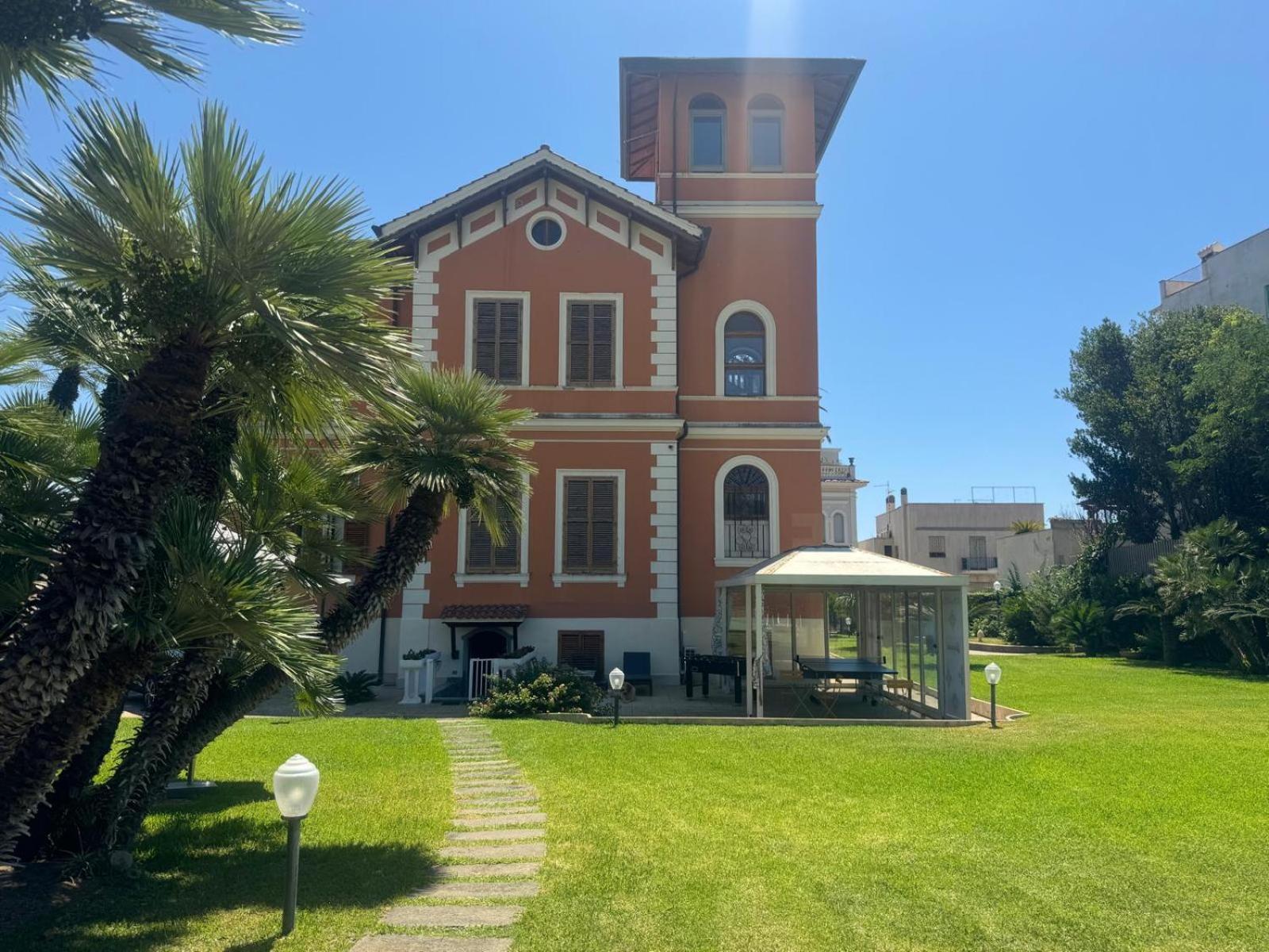 Palazzo Moresco 산타마리넬라 외부 사진